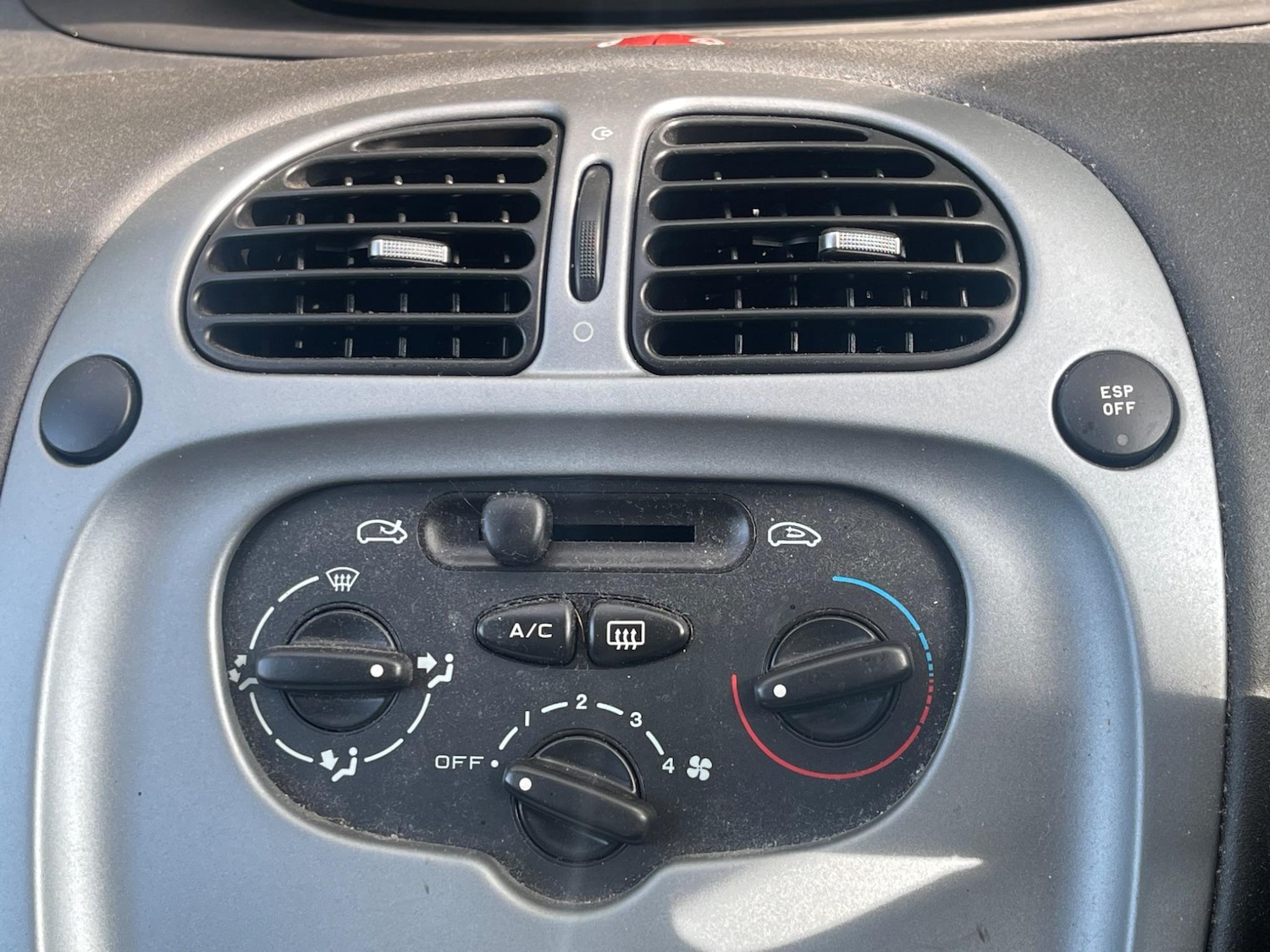 Used Citroen Xsara Picasso 2006 for sale - 77400438: Photo 27