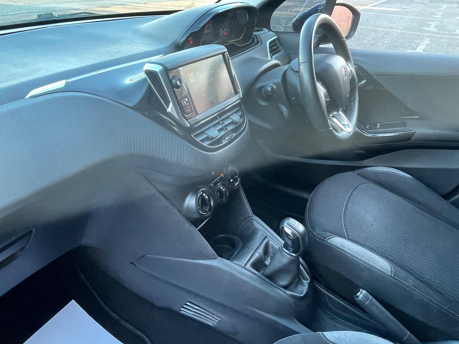 Used Peugeot 208 2016 for sale - 77242506: Photo 24