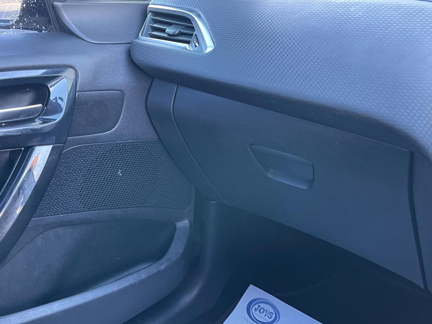 Used Peugeot 208 2016 for sale - 77242506: Photo 35