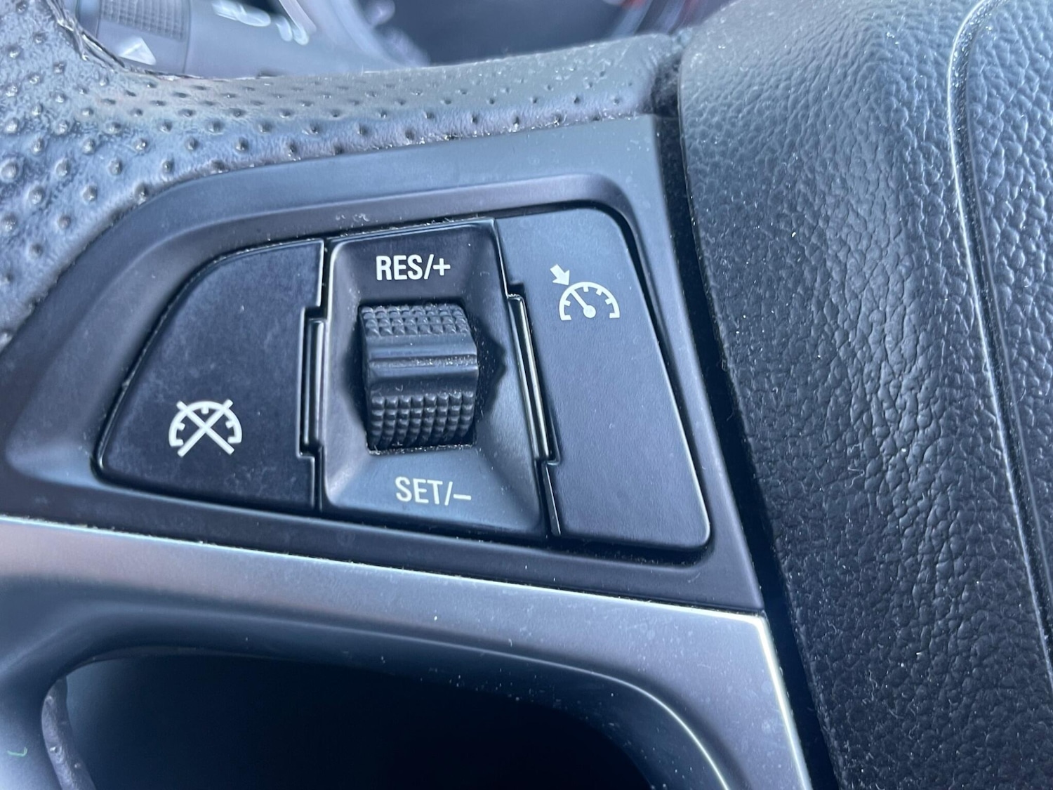 Used Vauxhall Insignia for sale - 77957539: Photo 27