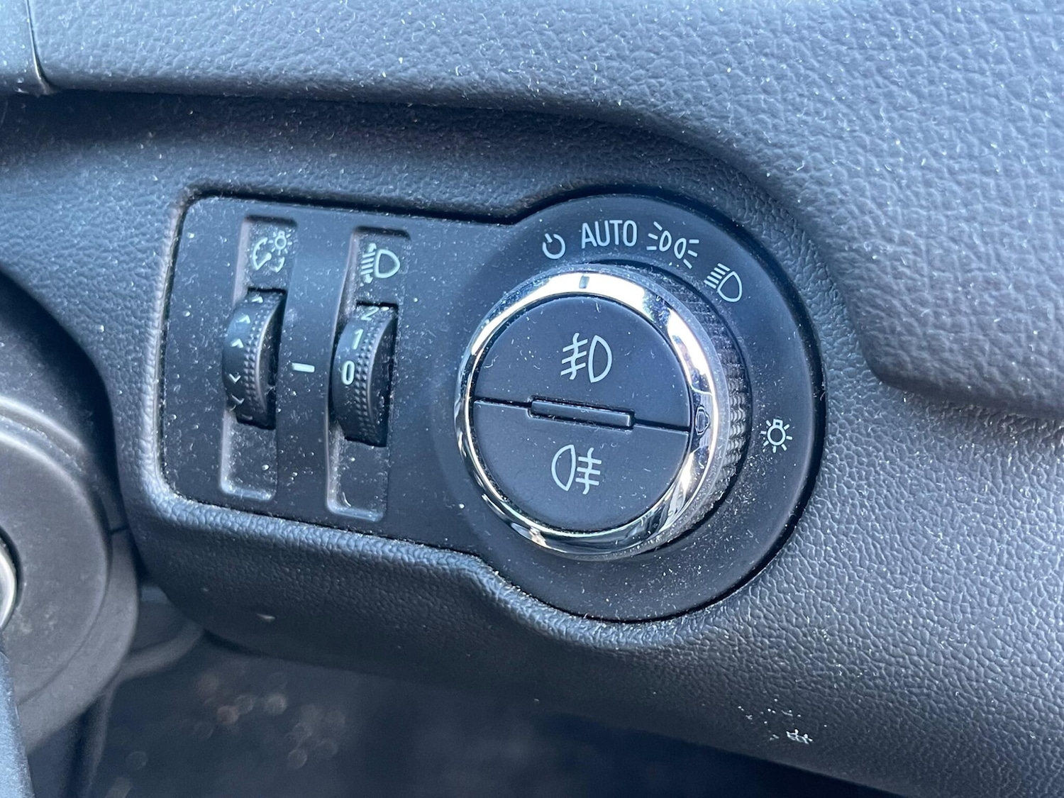 Used Vauxhall Insignia for sale - 77957539: Photo 31