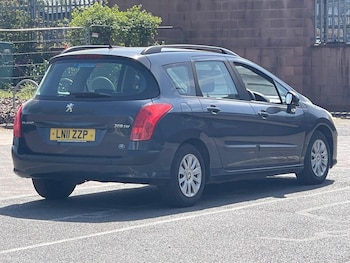 Used Peugeot 308 2011 for sale - 79532690: Photo