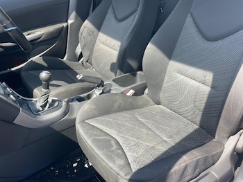 Used Peugeot 308 2011 for sale - 79532690: Photo
