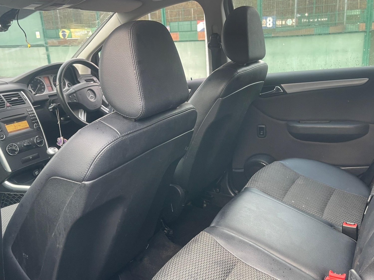 Used Mercedes-Benz B Class 2010 for sale - 77144606: Photo 12