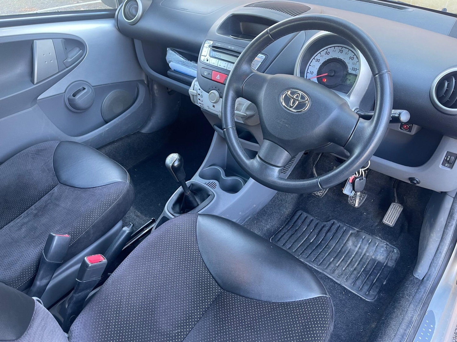 Used Toyota AYGO for sale - 77957712: Photo 26