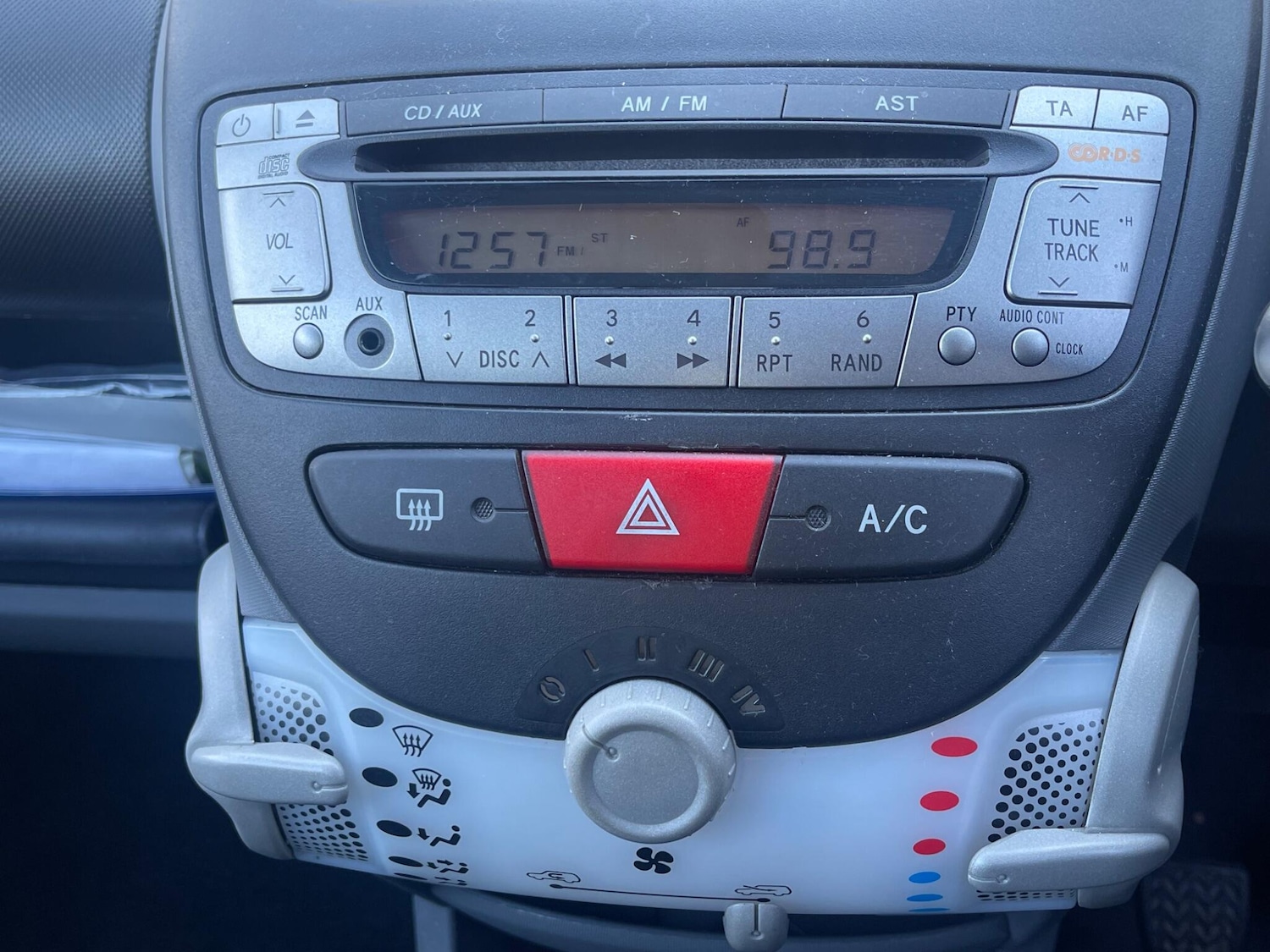 Used Toyota AYGO for sale - 77957712: Photo 38