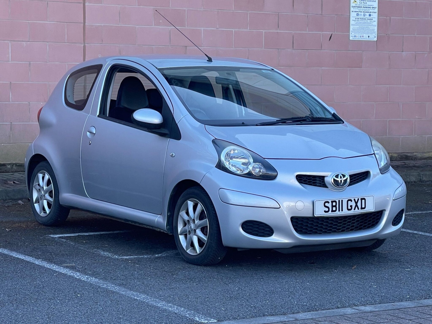 Used Toyota AYGO for sale - 77957712: Photo 5