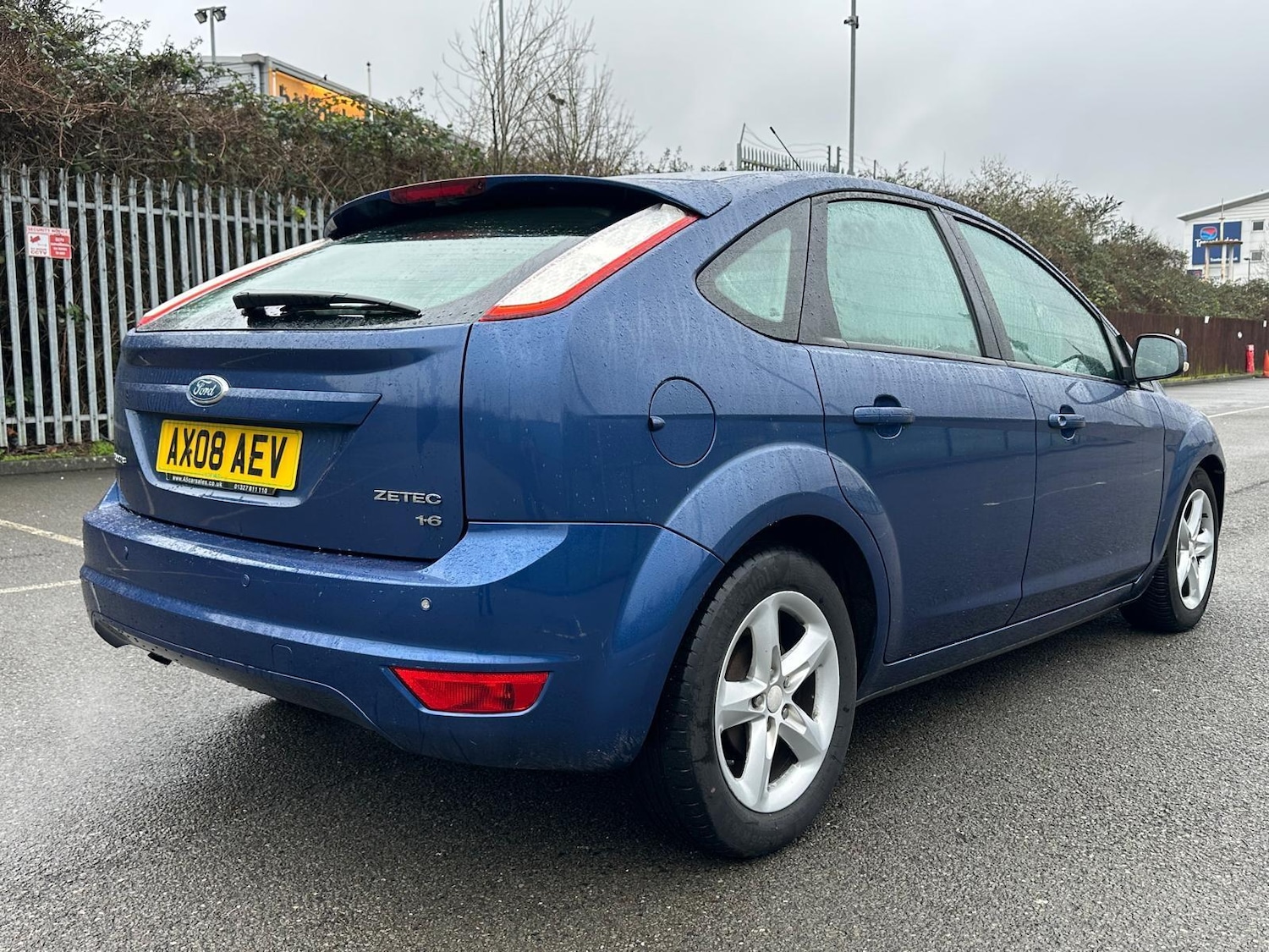 Used Ford Focus 2008 for sale - 77523621: Photo 2