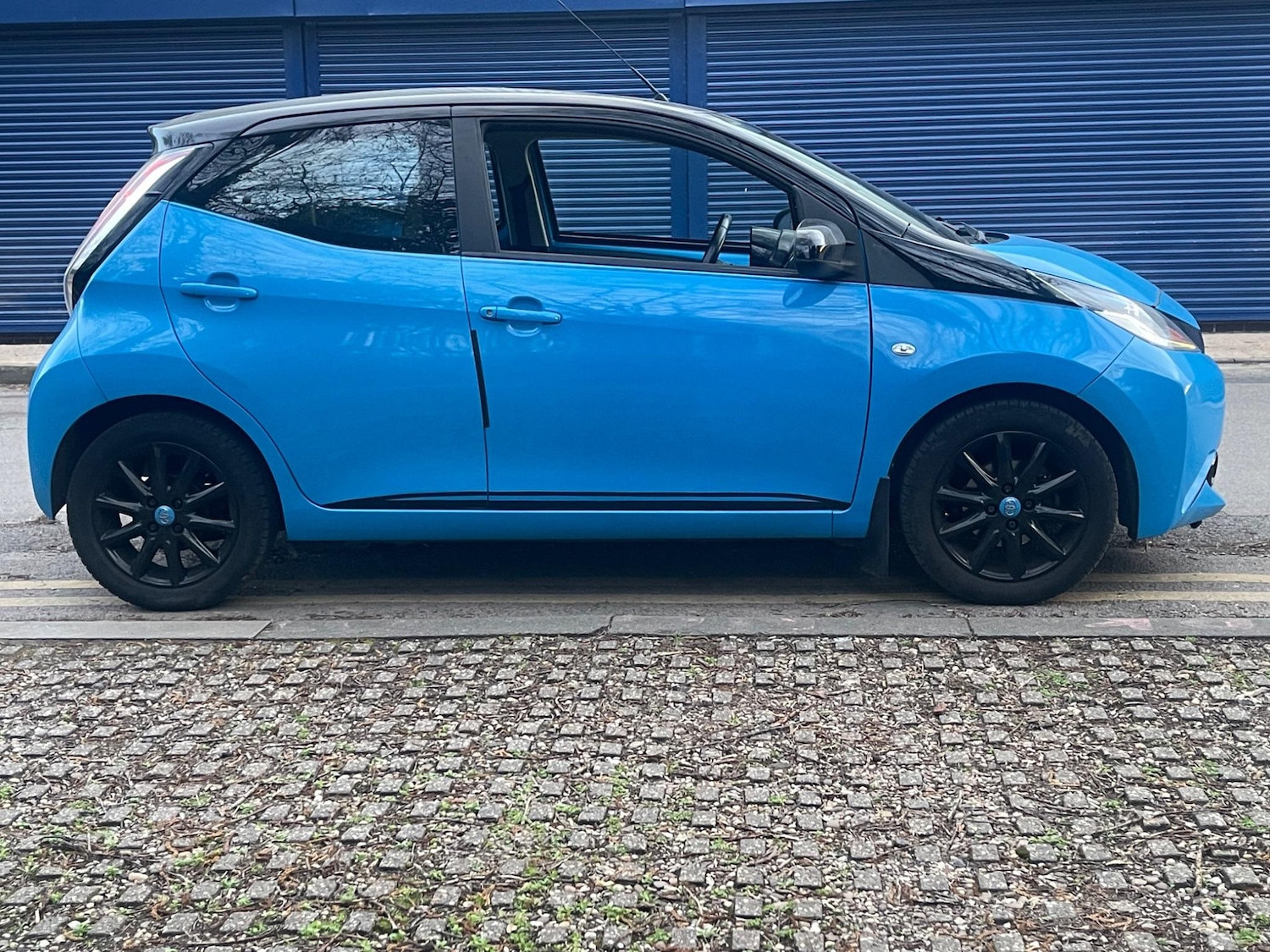 Used Toyota AYGO for sale - 77497459: Photo 10