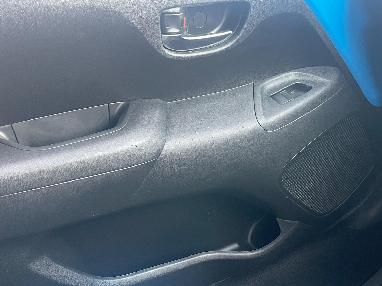 Used Toyota AYGO for sale - 77497459: Photo 30