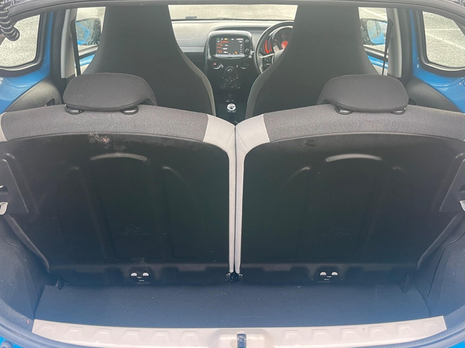 Used Toyota AYGO for sale - 77497459: Photo 42