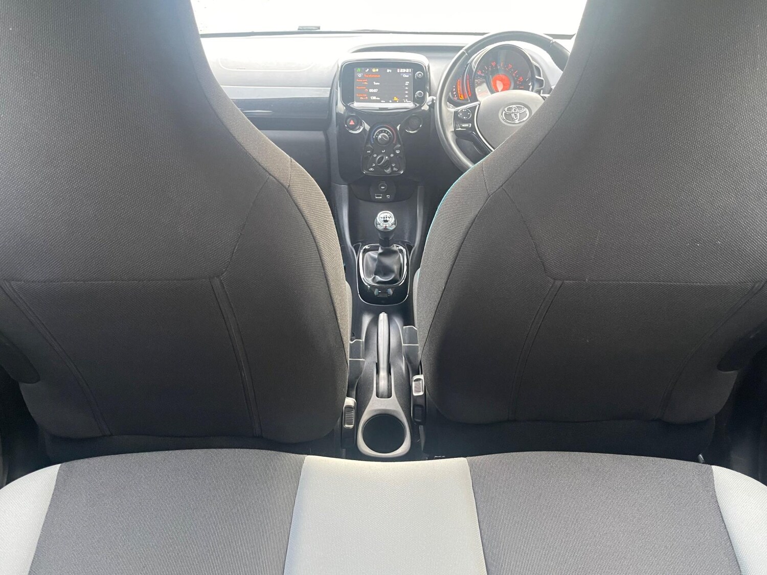 Used Toyota AYGO for sale - 77497459: Photo 44