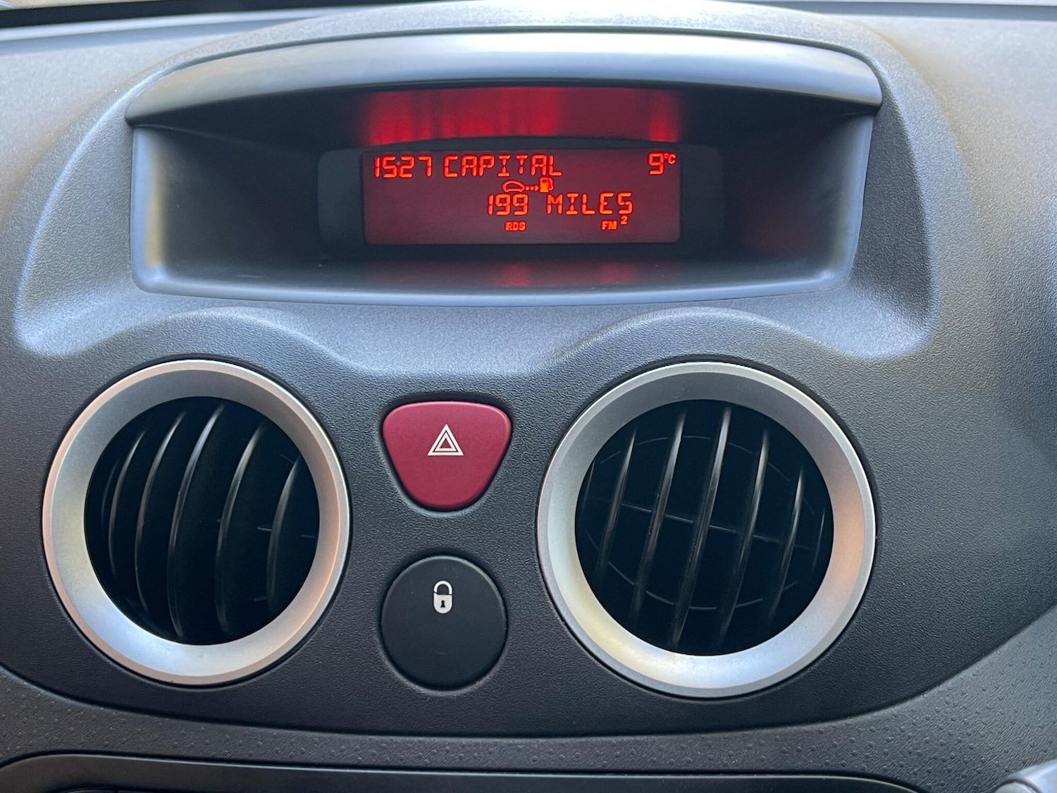 Used Citroen C3 for sale - 77306218: Photo 17