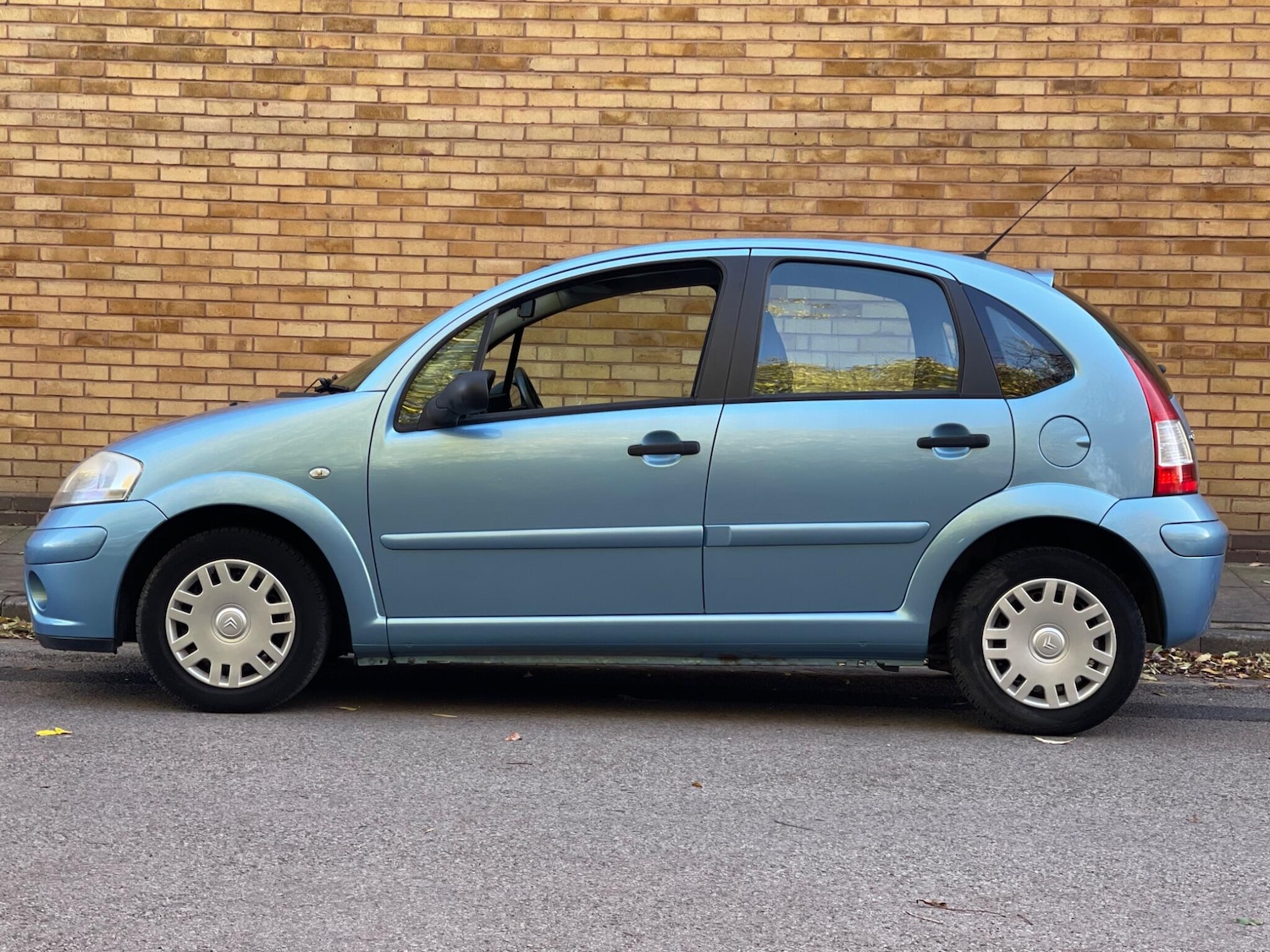 Used Citroen C3 for sale - 77306218: Photo 9