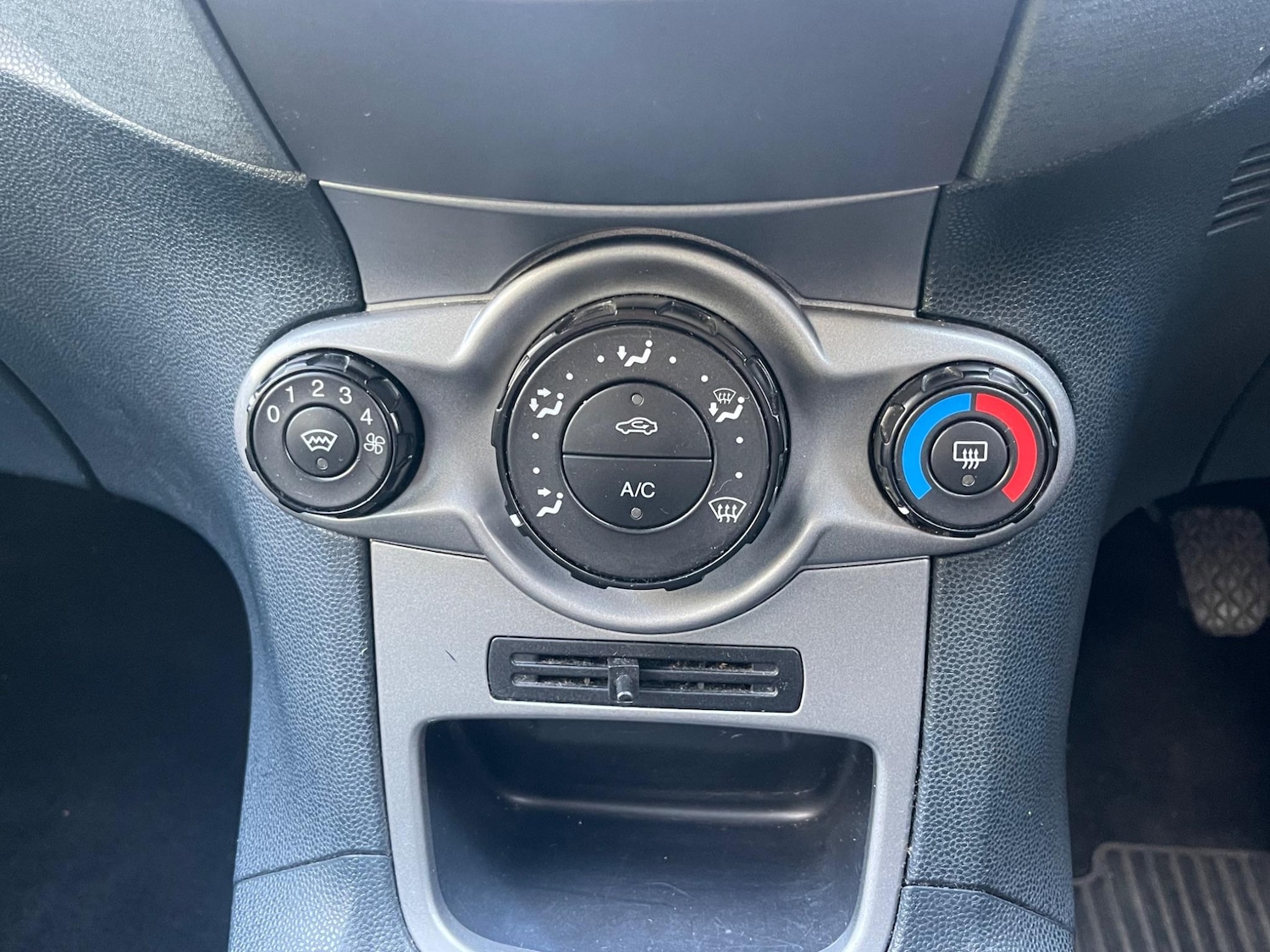 Used Ford Fiesta 2009 for sale - 77387350: Photo 23