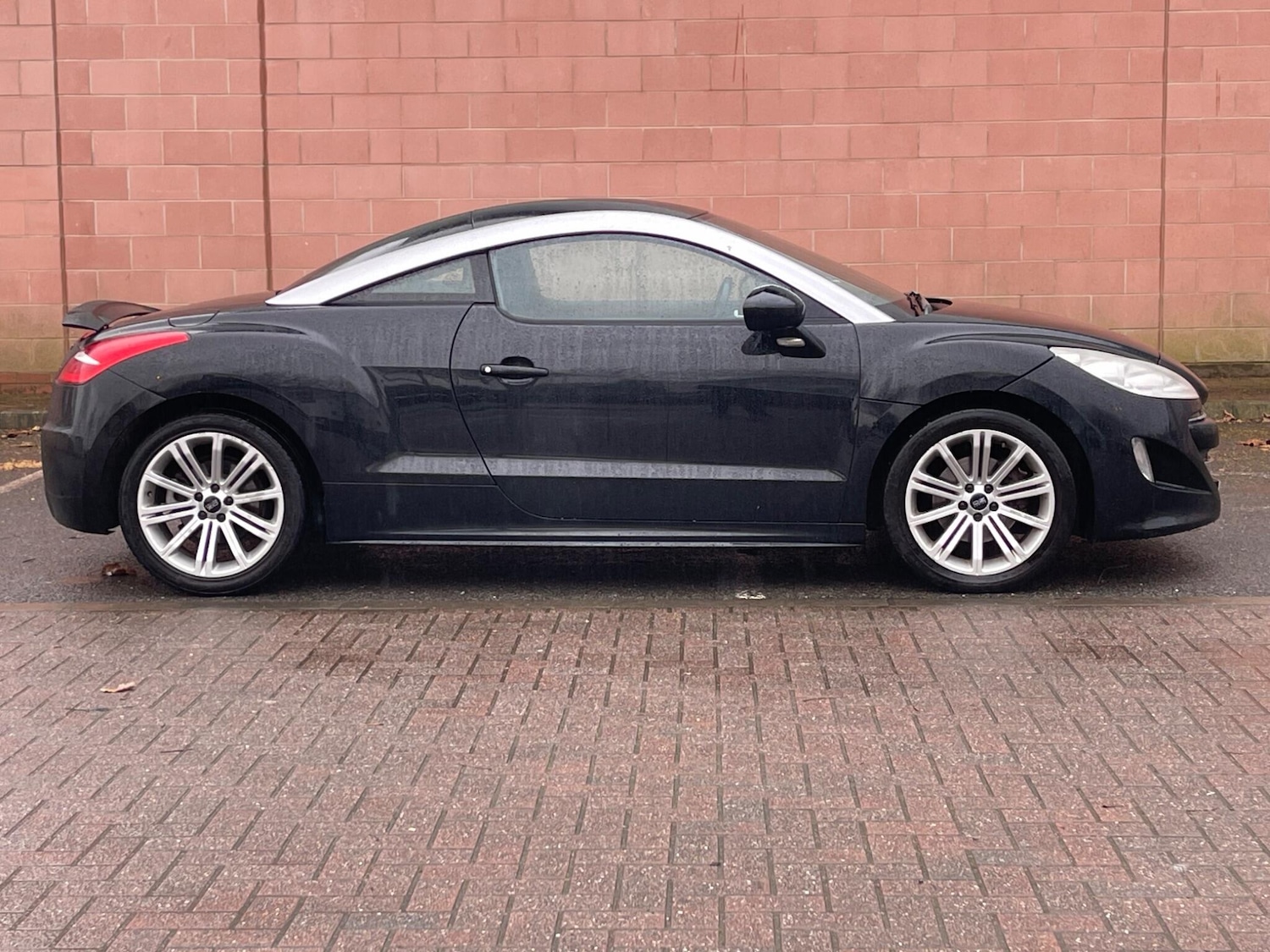 Used Peugeot RCZ 2010 for sale - 77993988: Photo 10