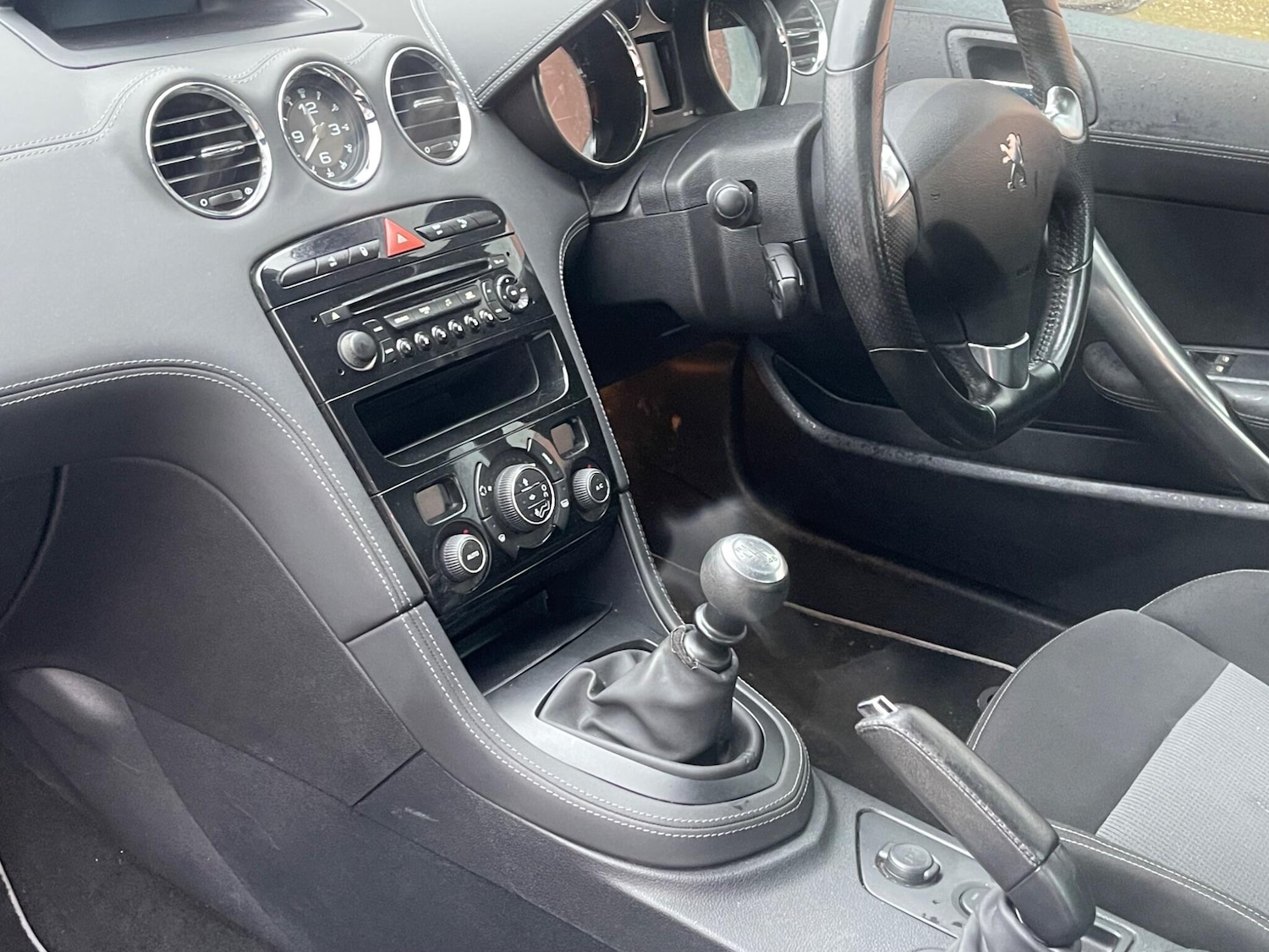 Used Peugeot RCZ 2010 for sale - 77993988: Photo 27