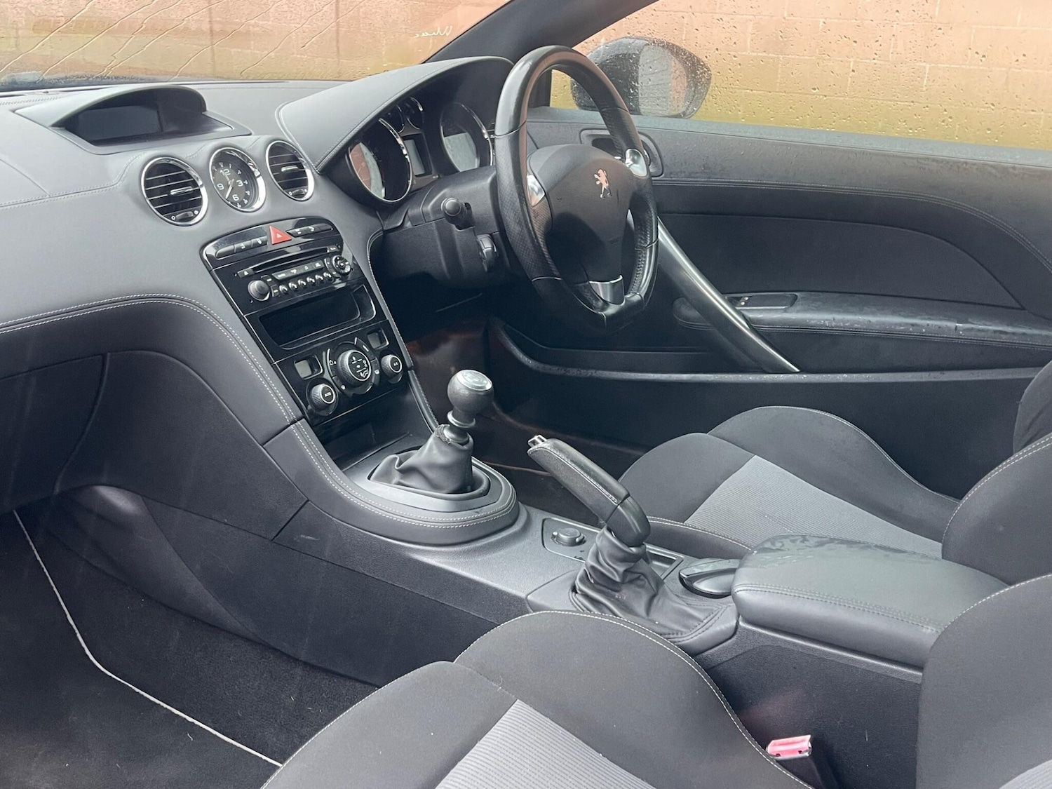 Used Peugeot RCZ 2010 for sale - 77993988: Photo 3