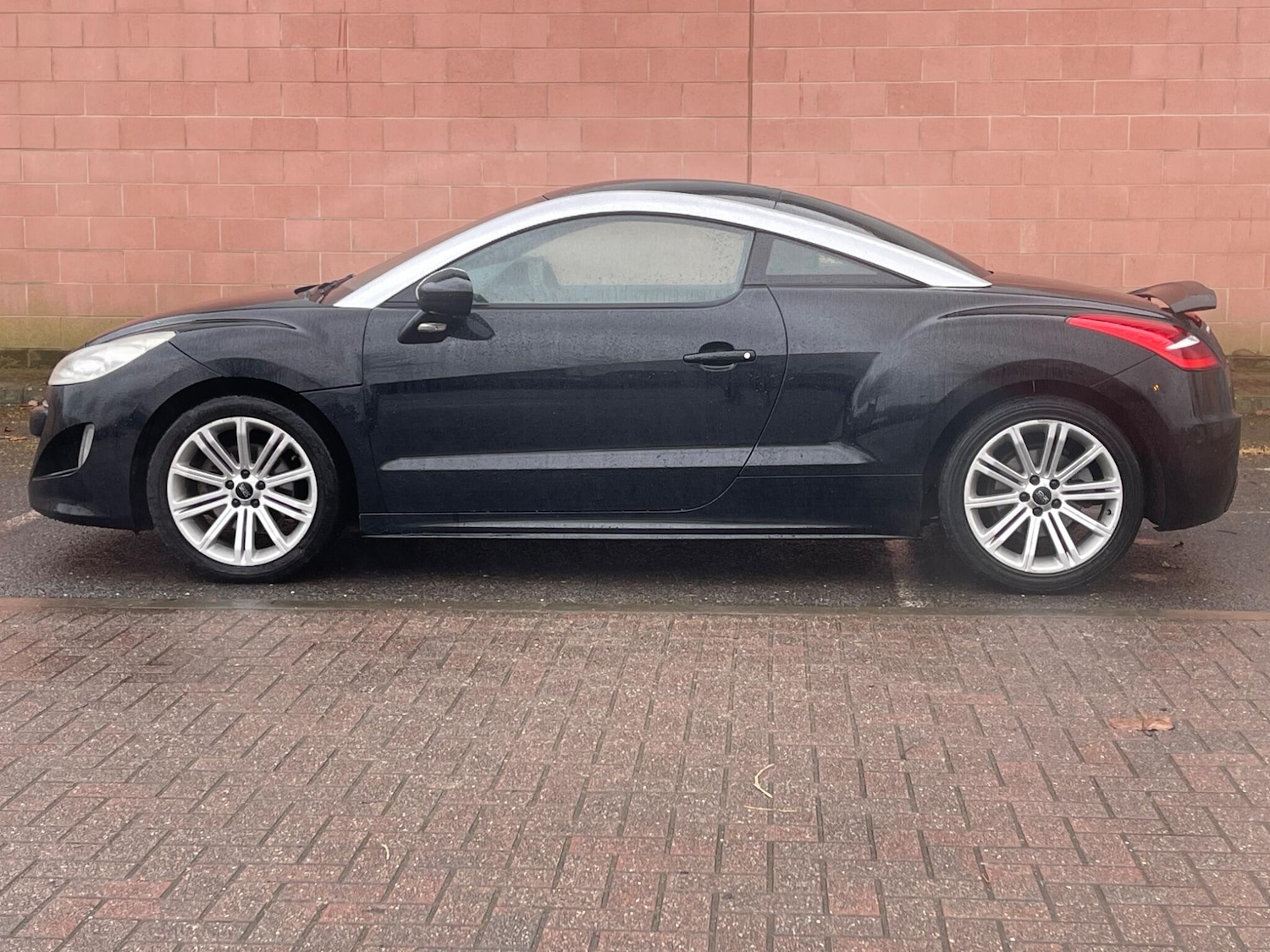 Used Peugeot RCZ 2010 for sale - 77993988: Photo 9