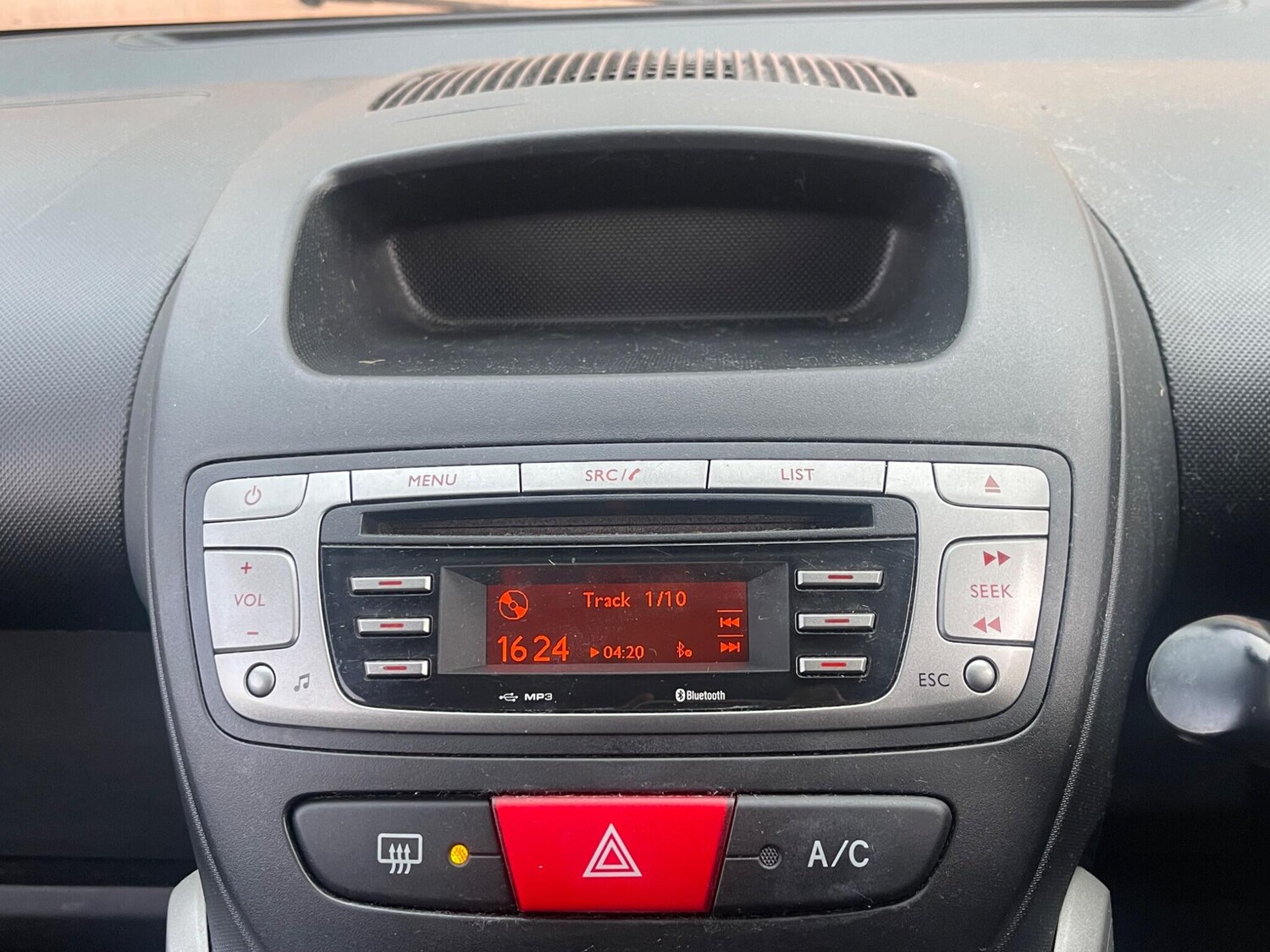 Used Peugeot 107 2013 for sale - 77940030: Photo 16