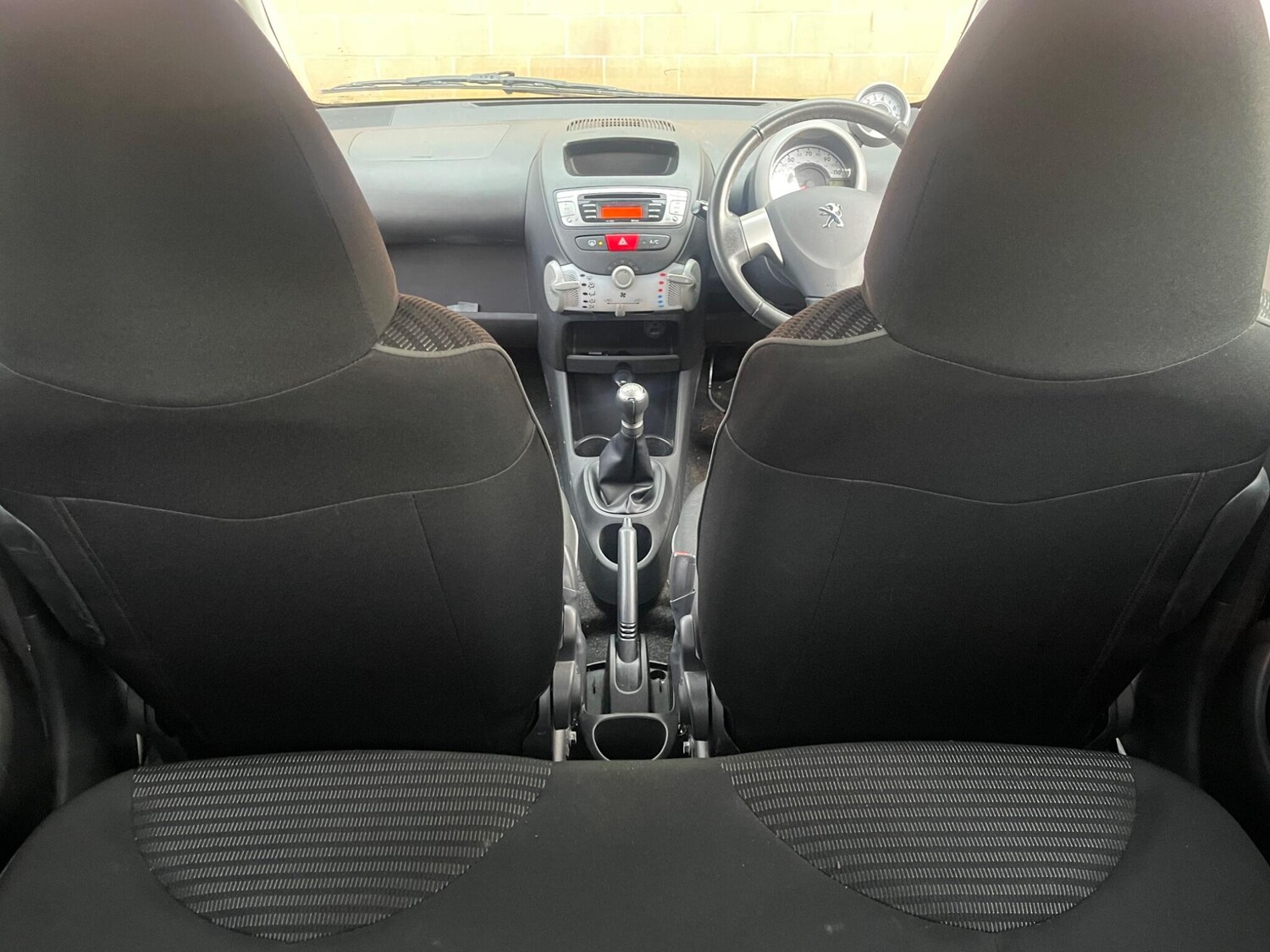 Used Peugeot 107 2013 for sale - 77940030: Photo 20