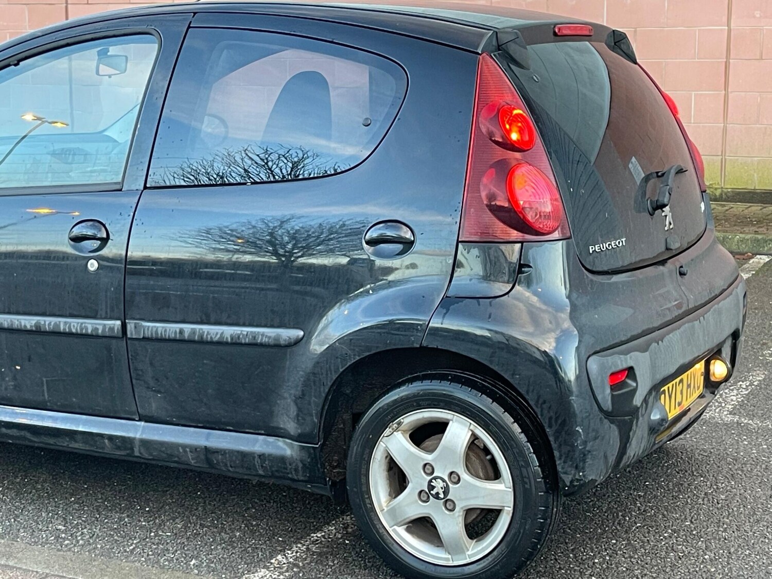 Used Peugeot 107 2013 for sale - 77940030: Photo 27