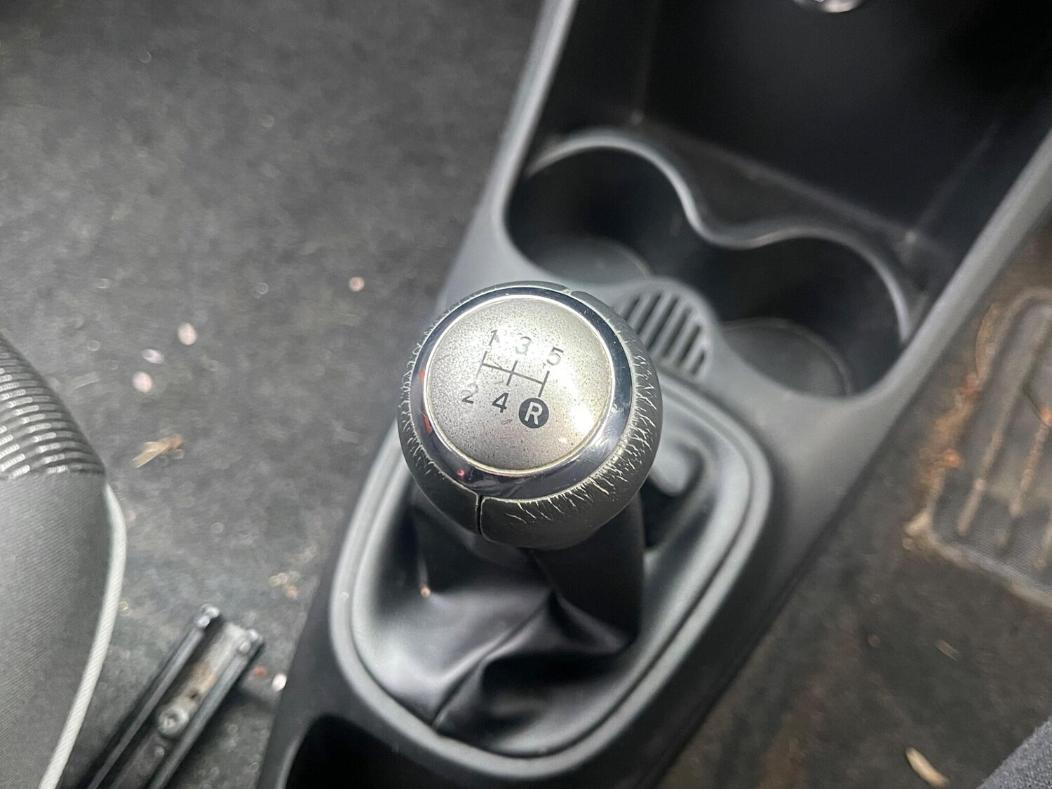 Used Peugeot 107 2013 for sale - 77940030: Photo 32