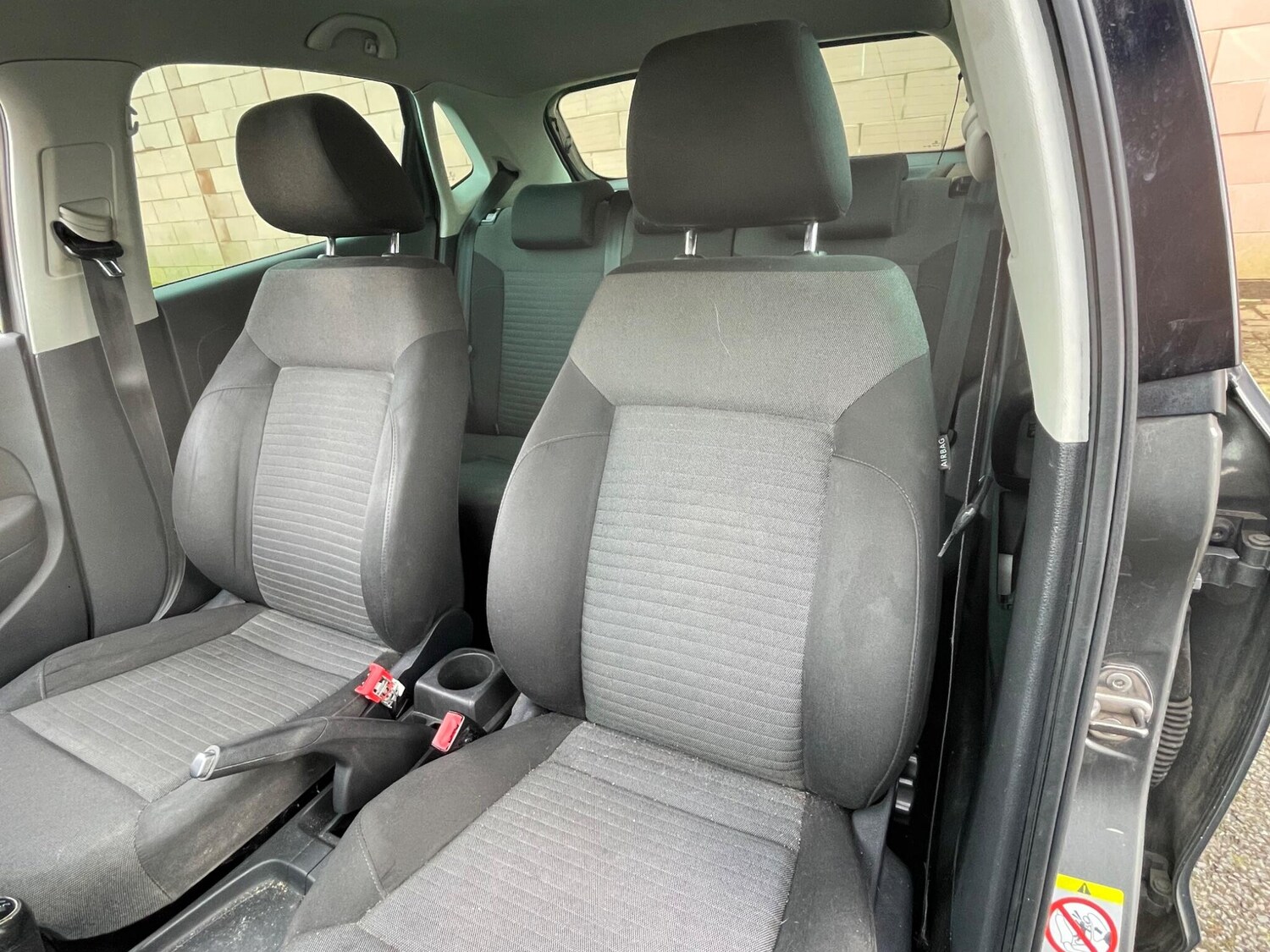 Used Volkswagen Polo 2010 for sale - 77574086: Photo 15