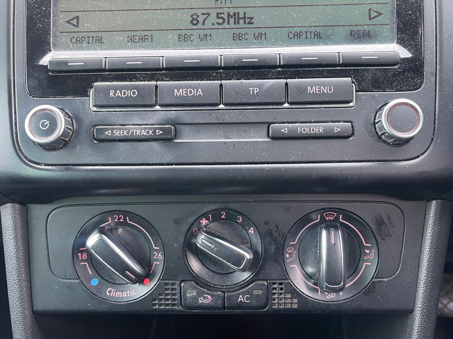 Used Volkswagen Polo 2010 for sale - 77574086: Photo 21