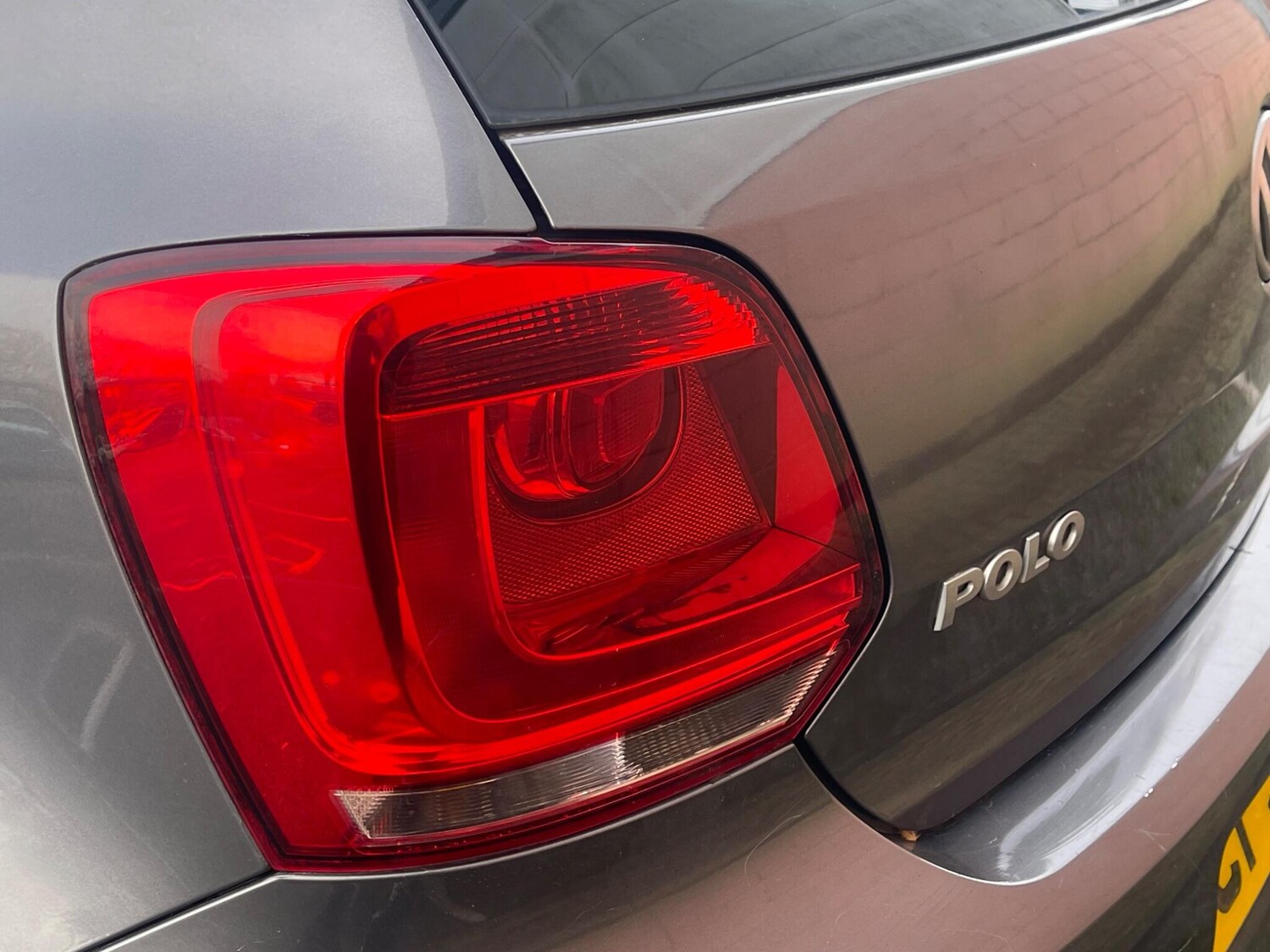 Used Volkswagen Polo 2010 for sale - 77574086: Photo 26