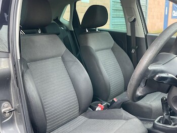 Used Volkswagen Polo 2010 for sale - 77574086: Photo