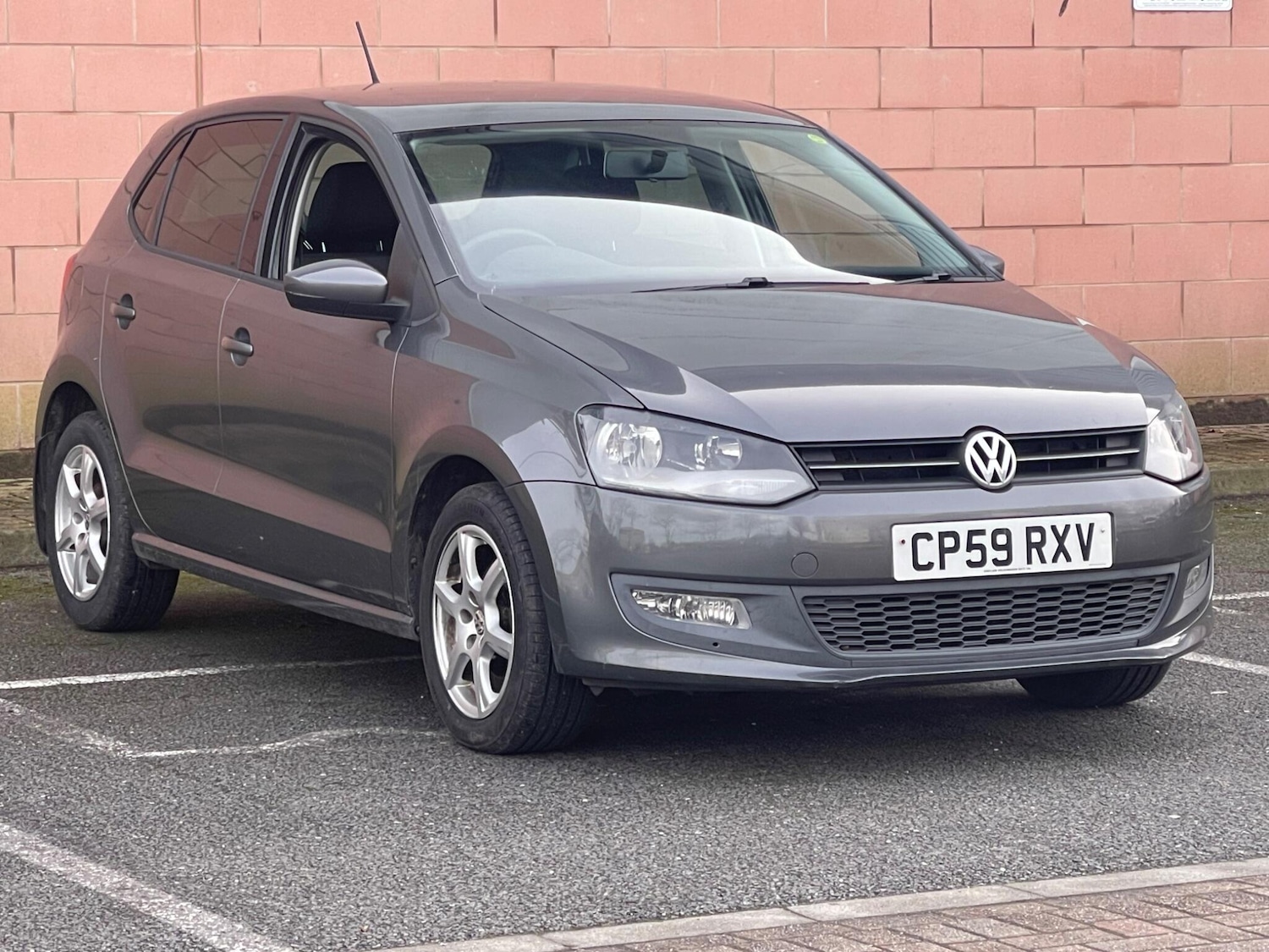 Used Volkswagen Polo 2010 for sale - 77574086: Photo 6