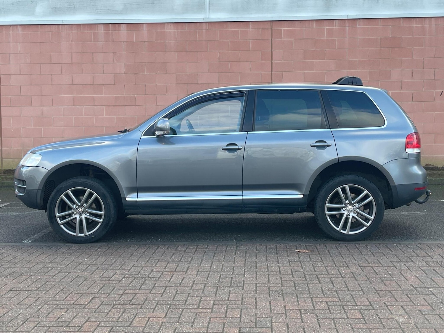 Used Volkswagen Touareg 2005 for sale - 77242601: Photo 10