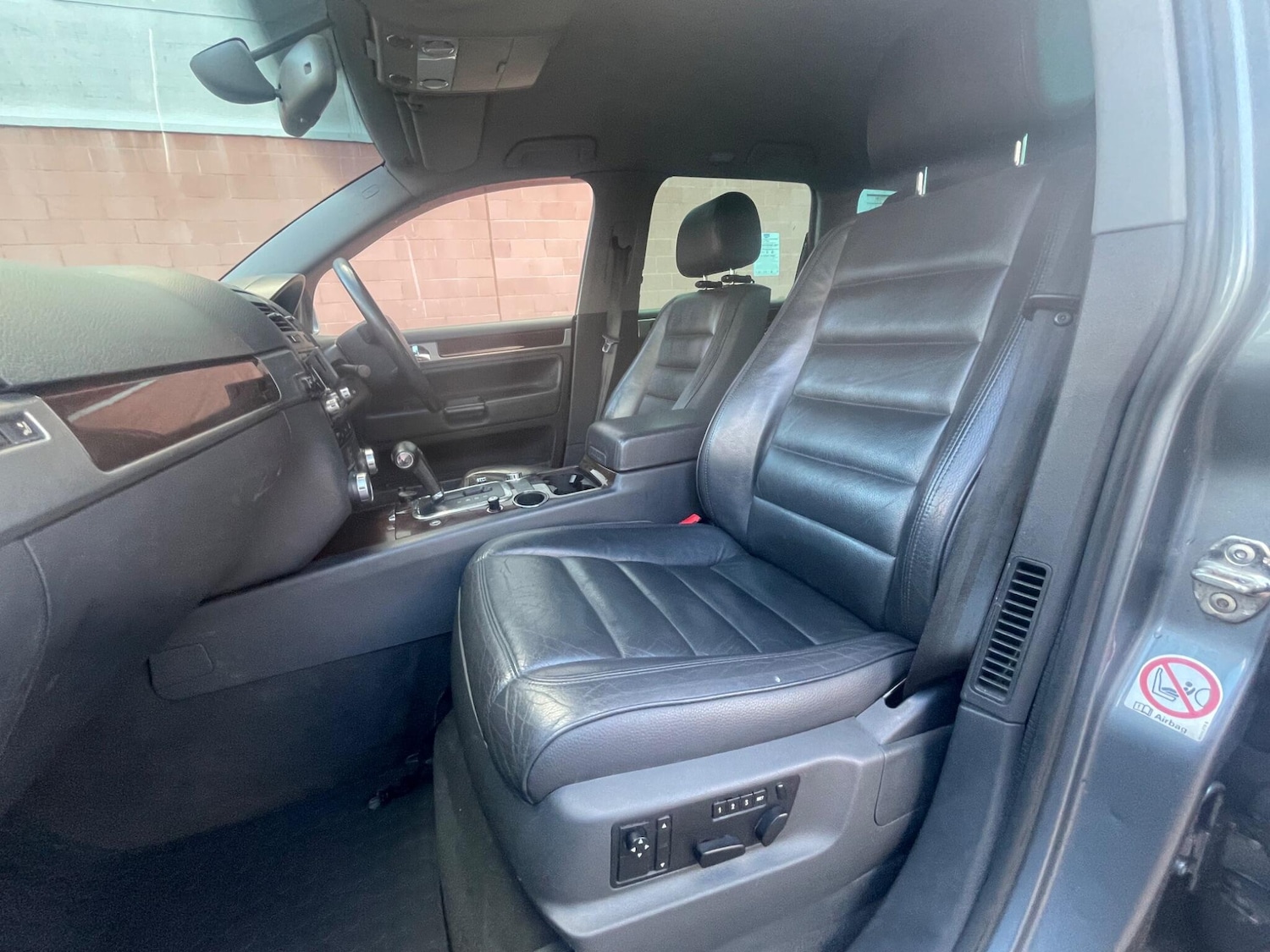 Used Volkswagen Touareg 2005 for sale - 77242601: Photo 13