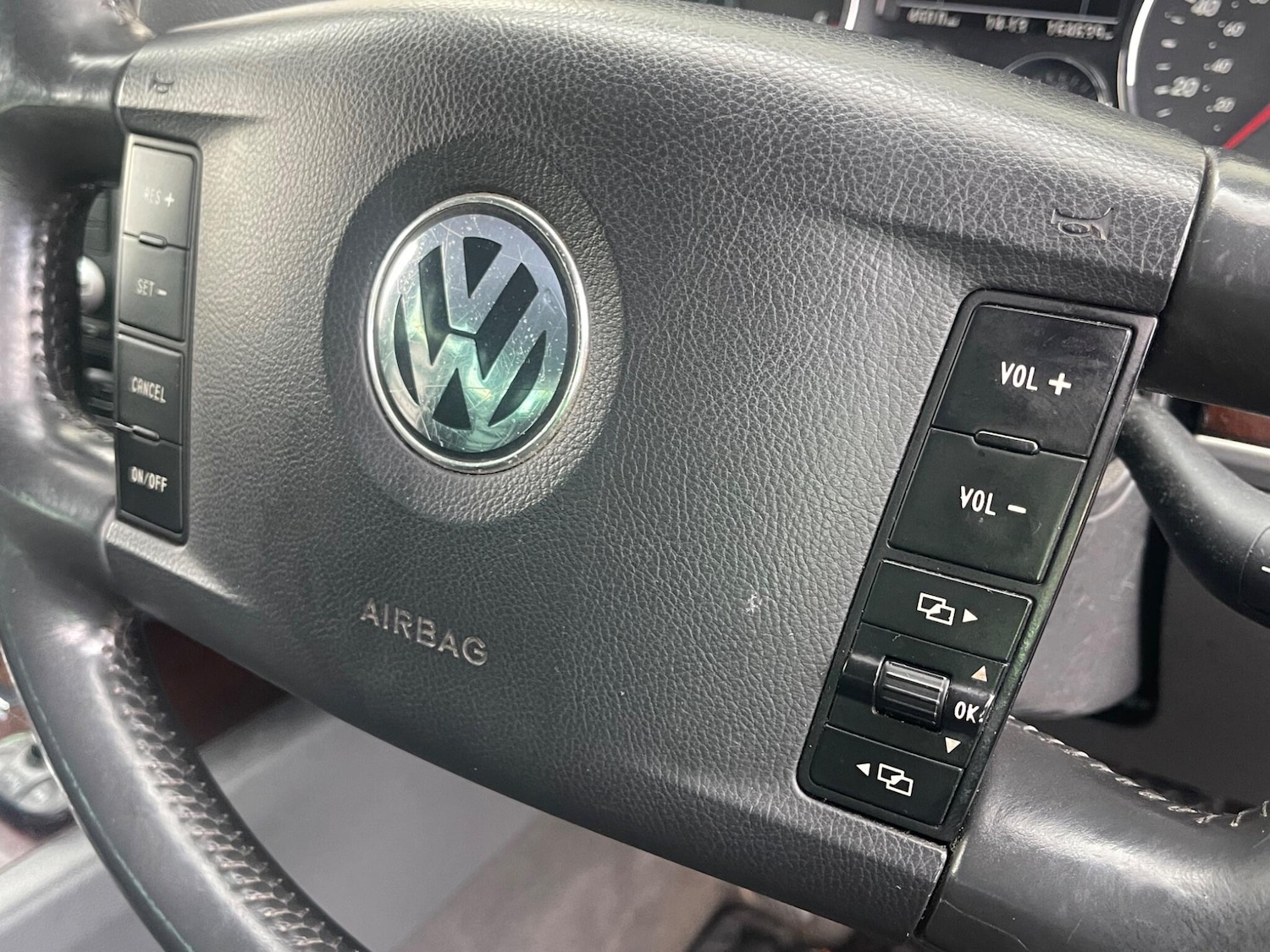 Used Volkswagen Touareg 2005 for sale - 77242601: Photo 34