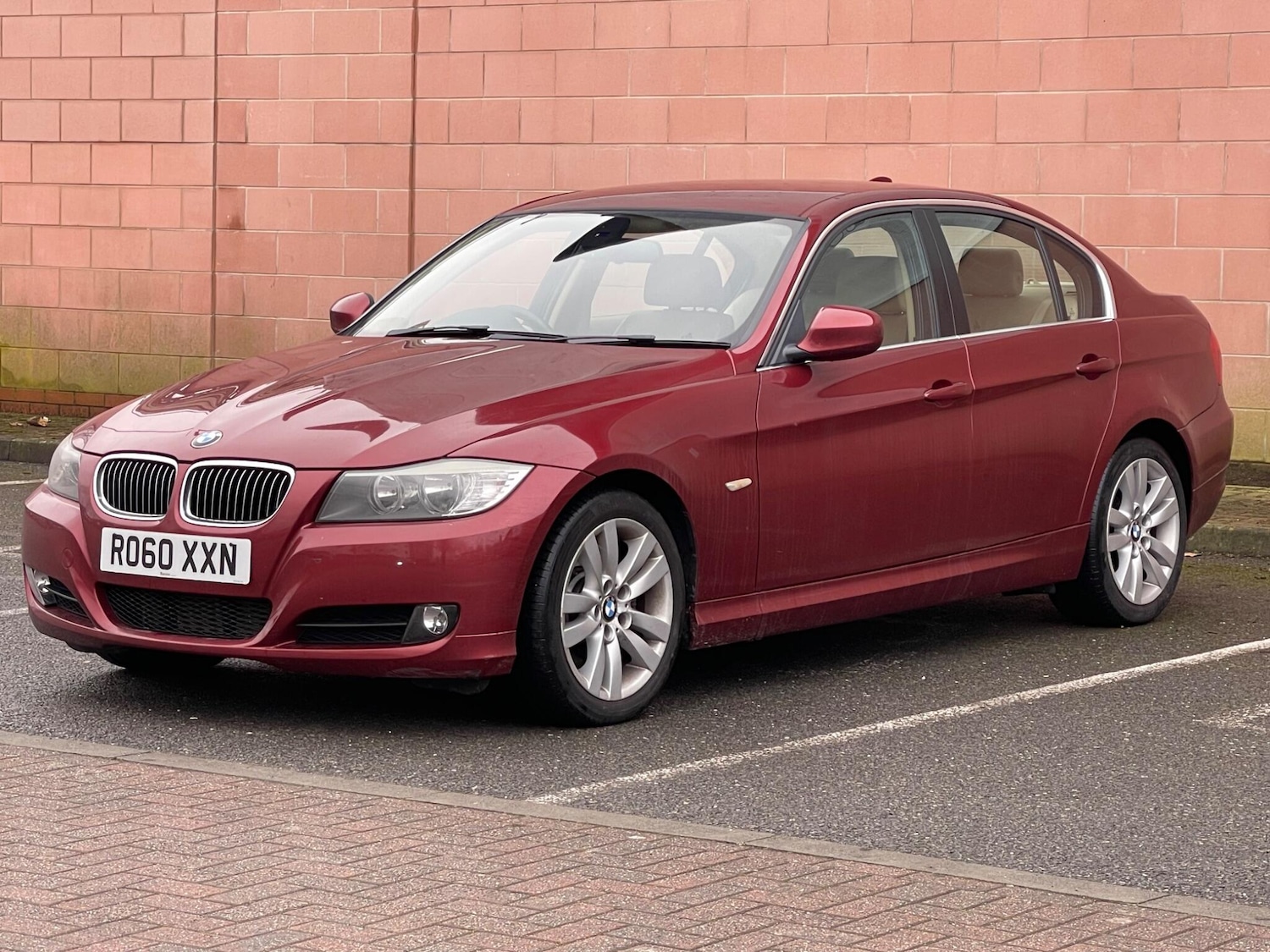 Used BMW 3 Series 2010 for sale - 77637821: Photo 1