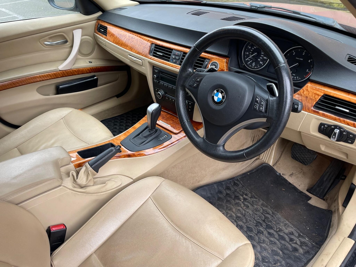 Used BMW 3 Series 2010 for sale - 77637821: Photo 35