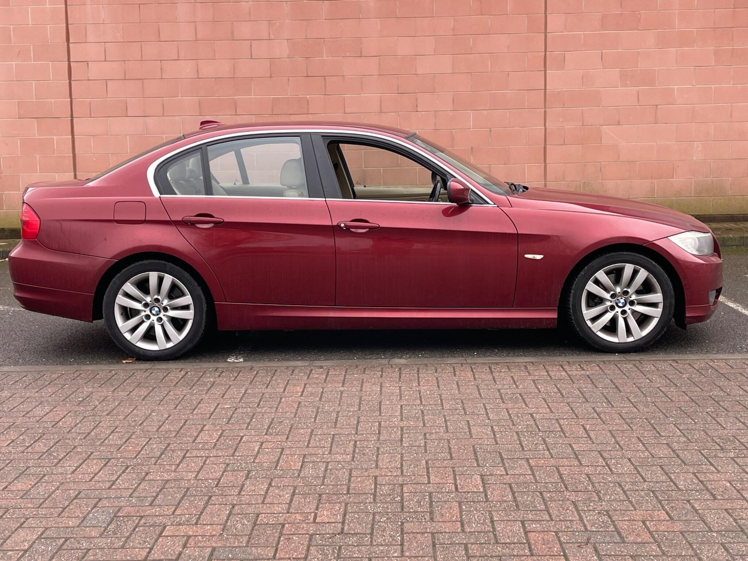 Used BMW 3 Series 2010 for sale - 77637821: Photo 9