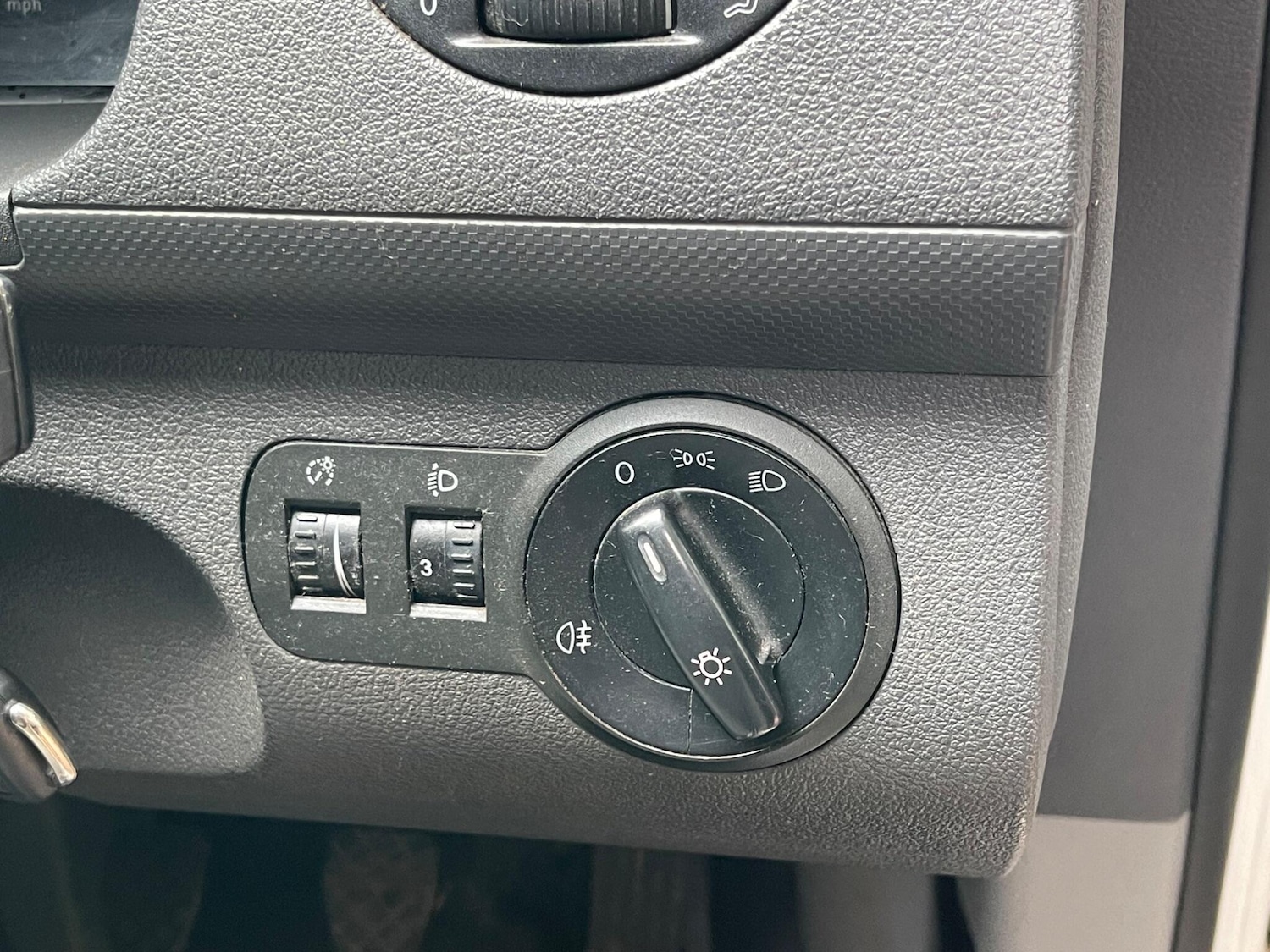 Used Volkswagen Caddy Maxi 2009 for sale - 77144659: Photo 30