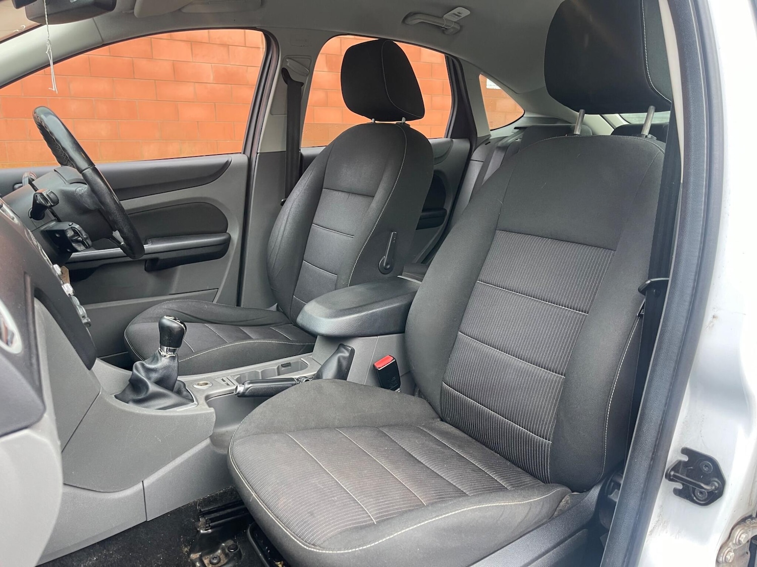 Used Ford Focus 2011 for sale - 77478725: Photo 4