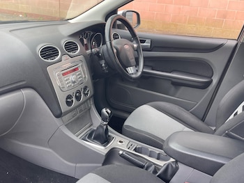 Used Ford Focus 2009 for sale - 78965685: Photo