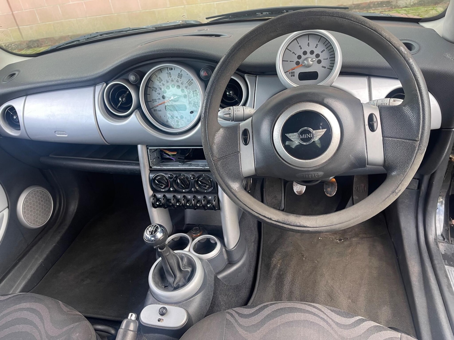 Used MINI Hatch 2001 for sale - 77737380: Photo 19