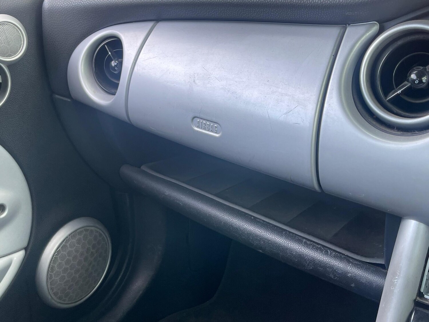 Used MINI Hatch 2001 for sale - 77737380: Photo 25