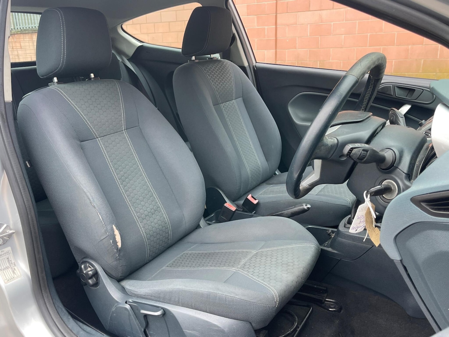 Used Ford Fiesta 2010 for sale - 78219940: Photo 14