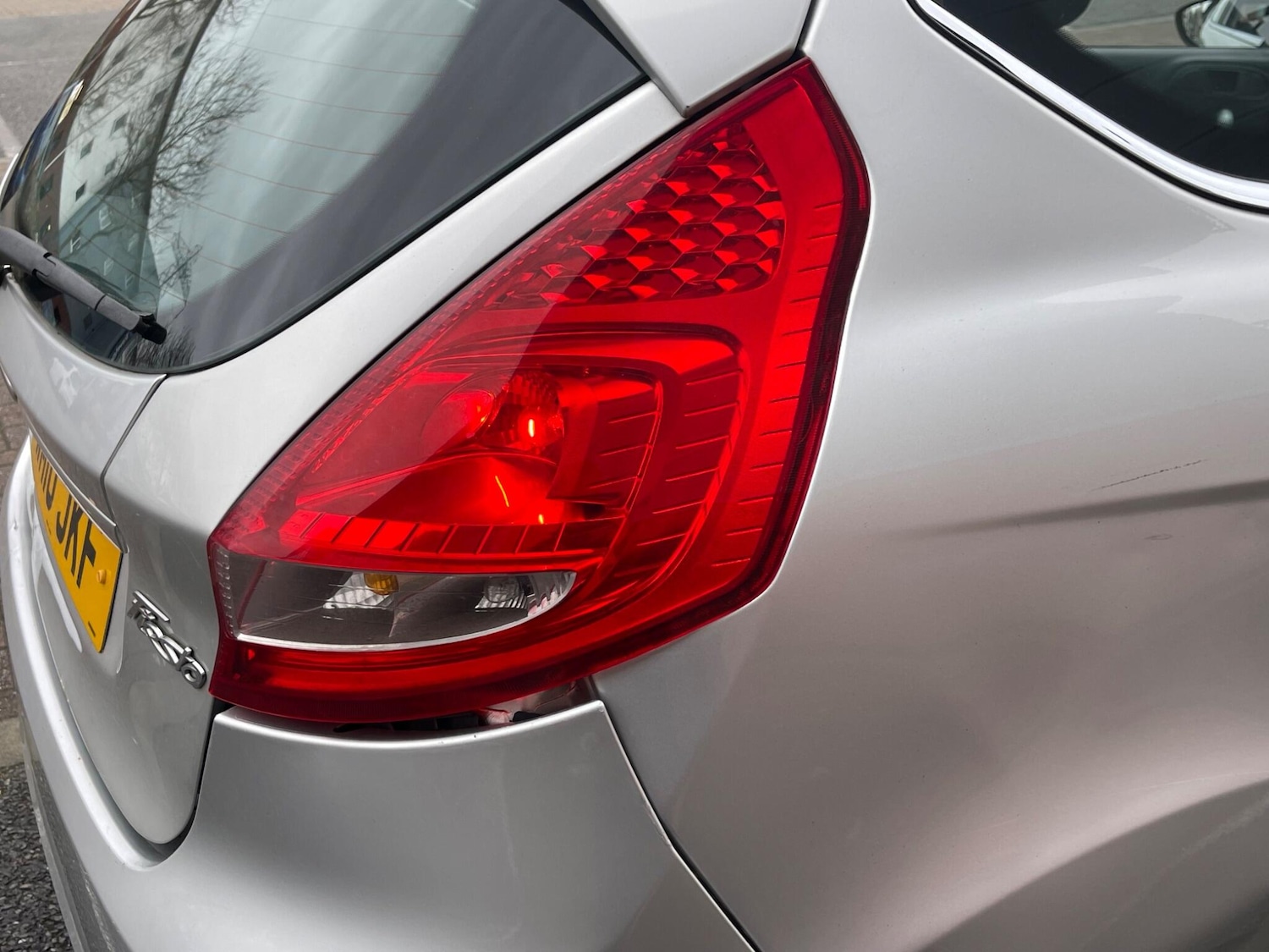 Used Ford Fiesta 2010 for sale - 78219940: Photo 43