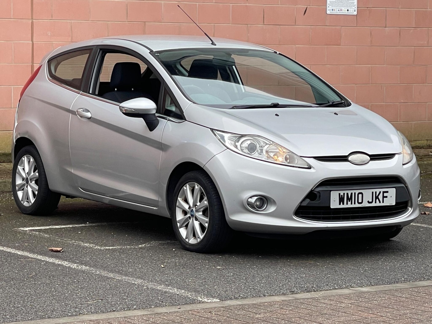Used Ford Fiesta 2010 for sale - 78219940: Photo 5