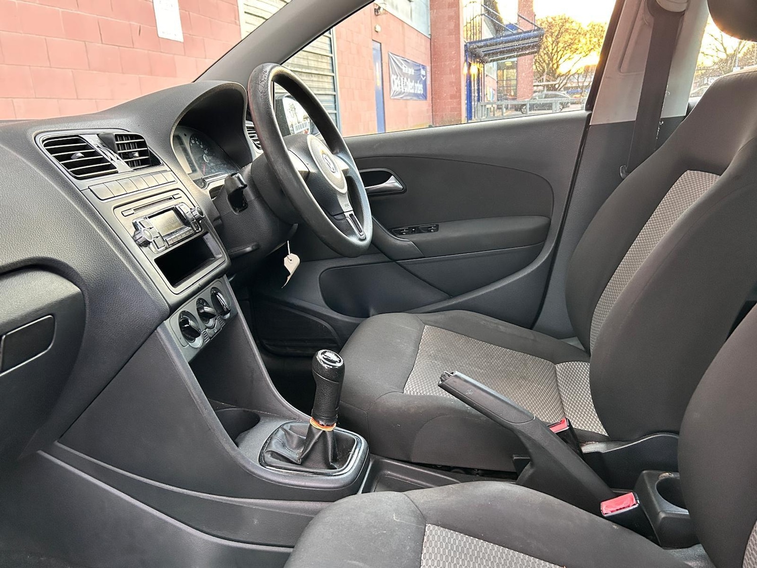 Used Volkswagen Polo 2010 for sale - 78157667: Photo 3