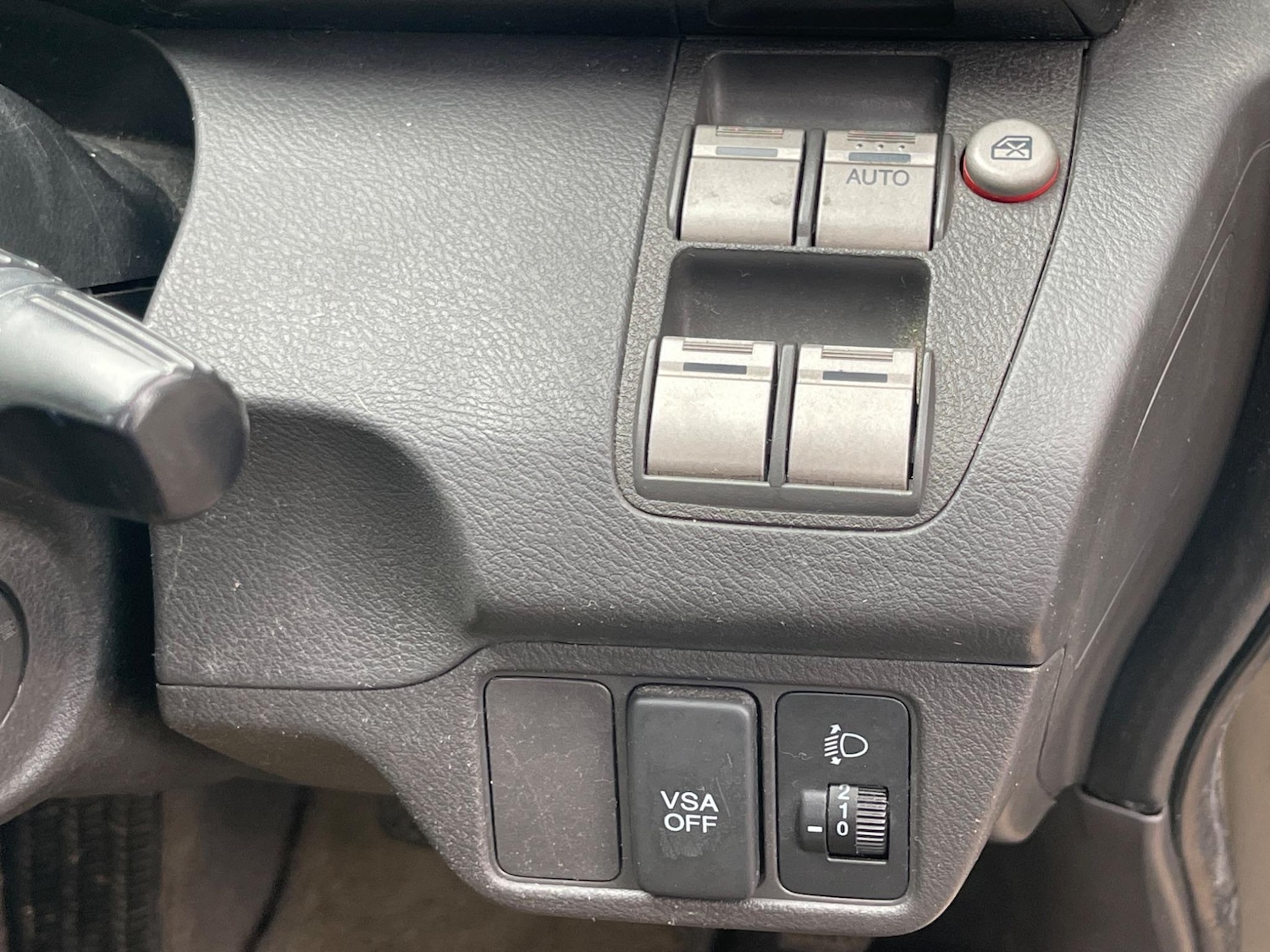 Used Honda FR-V 2007 for sale - 77440951: Photo 44