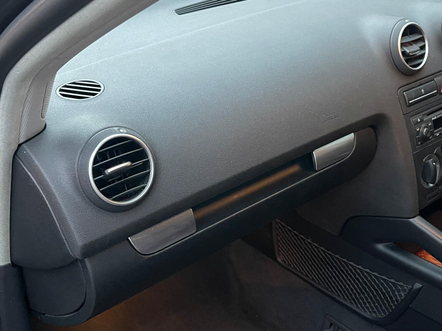 Used Audi A3 2004 for sale - 77424644: Photo 40