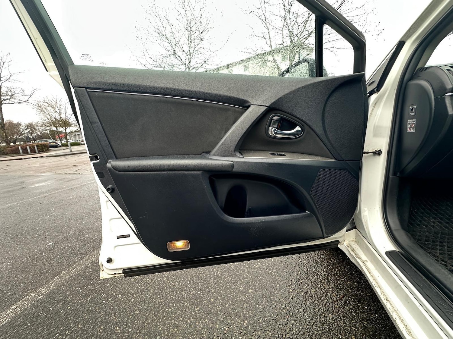 Used Toyota Avensis for sale - 77495792: Photo 14